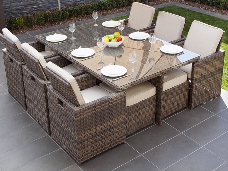 wicker outdoor dining furniture